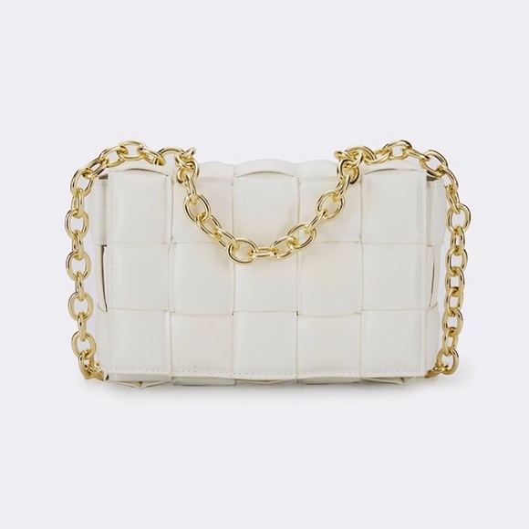 Women’s Quilted Purses - Picture 2 of 5